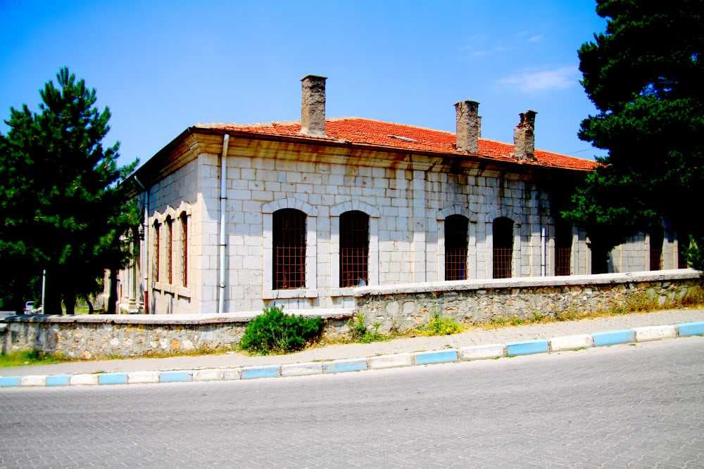 Ortaokul (Eski Adliye Sarayı)