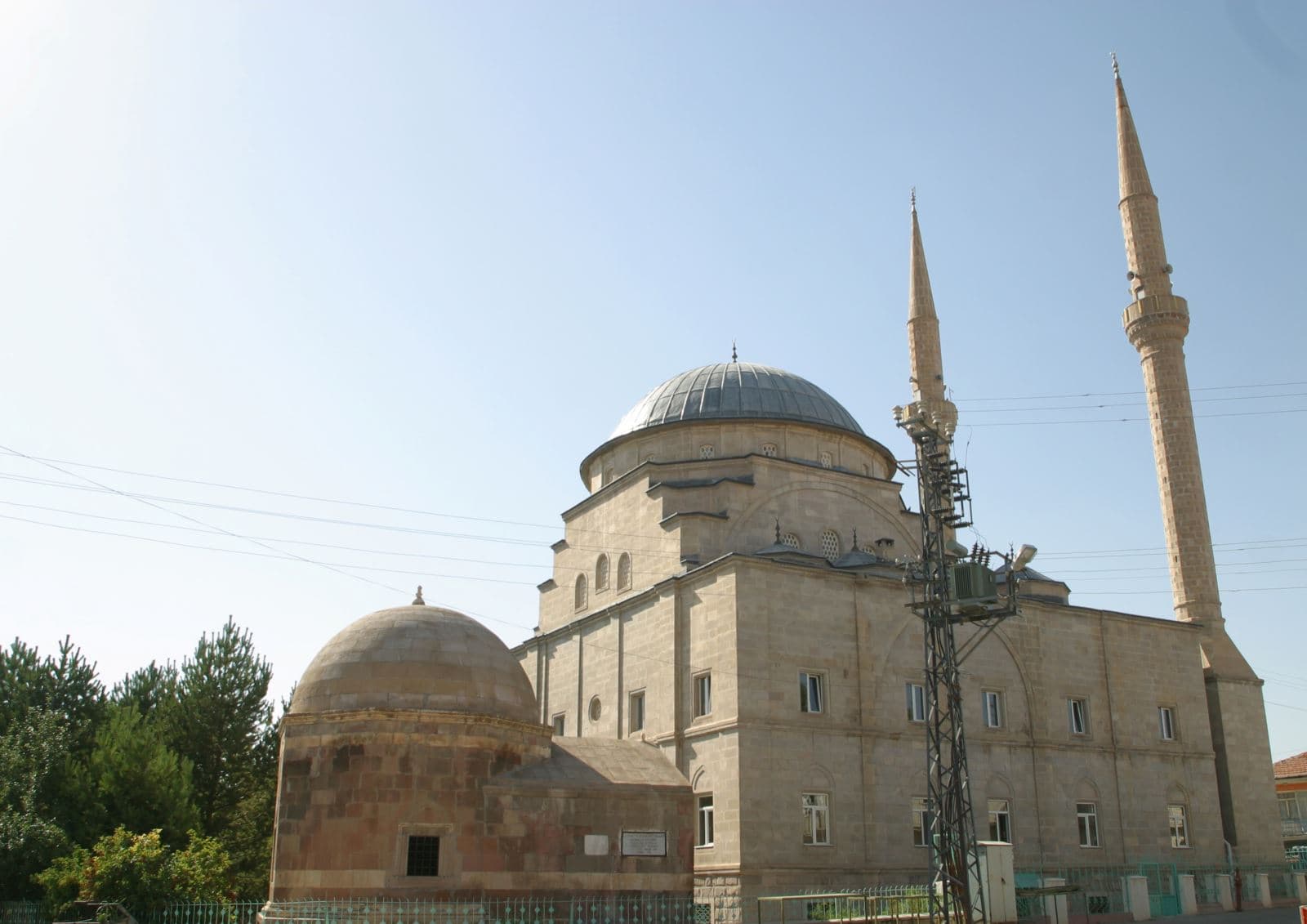 Grabmal des Çerkez Bey