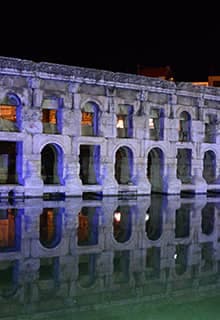 2018 yılında UNESCO Dünya Miras Geçici Listesi’ne alınan Sarıkaya Roma Hamamı, ya da diğer adıyla Kral Kızı Hamamı, Sarıkaya ilçesinde, Kaplıcalar Mahallesi