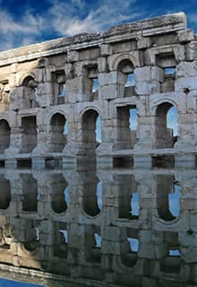 2018 yılında UNESCO Dünya Miras Geçici Listesi’ne alınan Sarıkaya Roma Hamamı, ya da diğer adıyla Kral Kızı Hamamı, Sarıkaya ilçesinde, Kaplıcalar Mahallesi